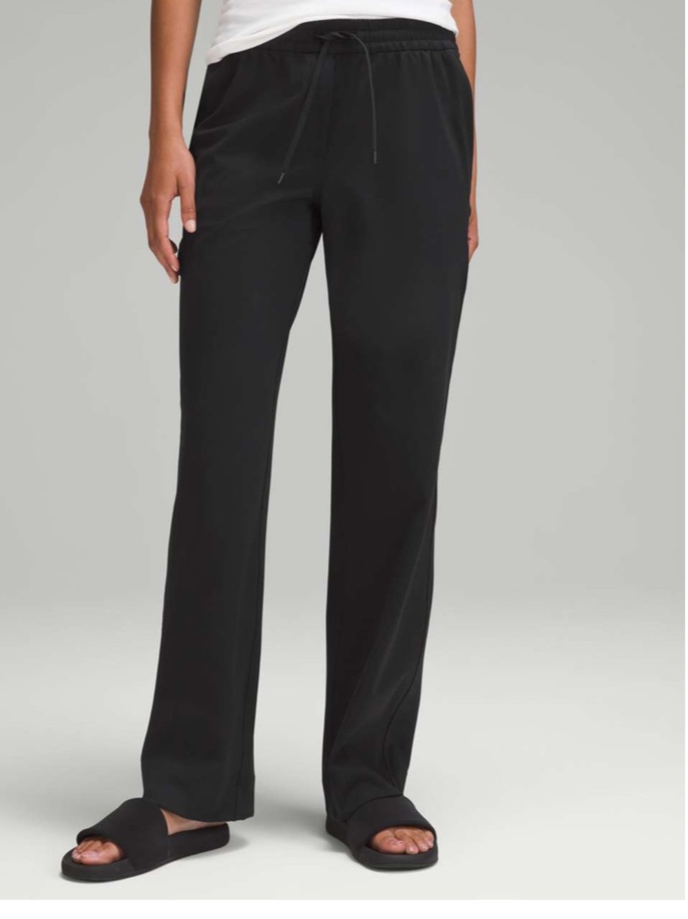 Lululemon Luxtreme Mid-Rise Straight-Leg Trouser | Size medium | black